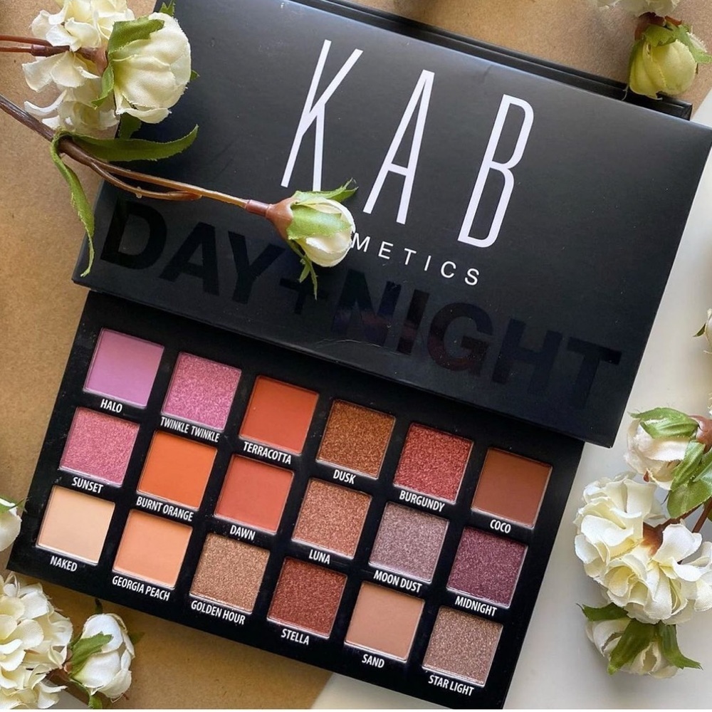 🌸 KAB COSMETICS DAY + NIGHT EYESHADOW PALETTE